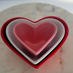 Heart-Shaped Red and Pink Nesting Bowls 3 Pieces